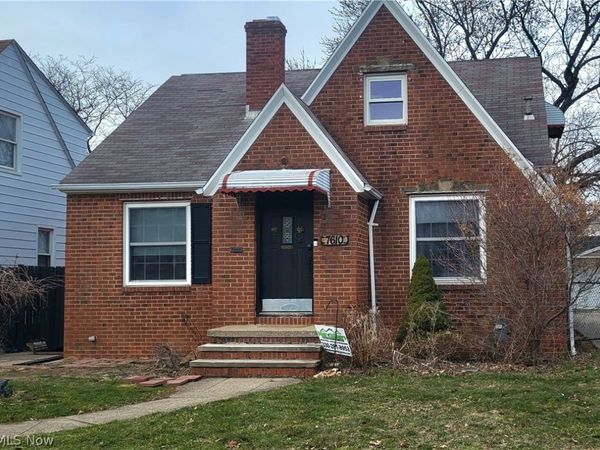 7610 Renwood Drive, Parma, OH 44129