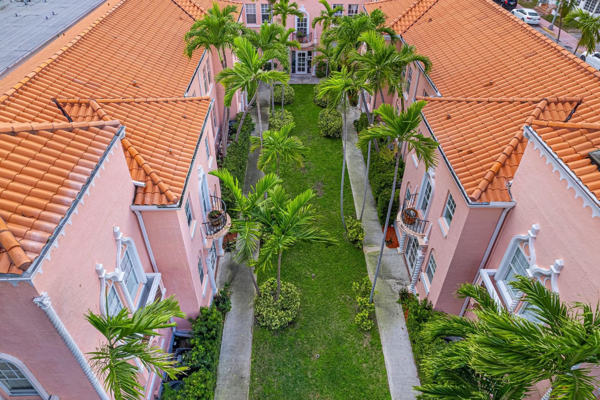 758 Meridian Avenue, Unit 8, Miami Beach, FL 33139 Photo