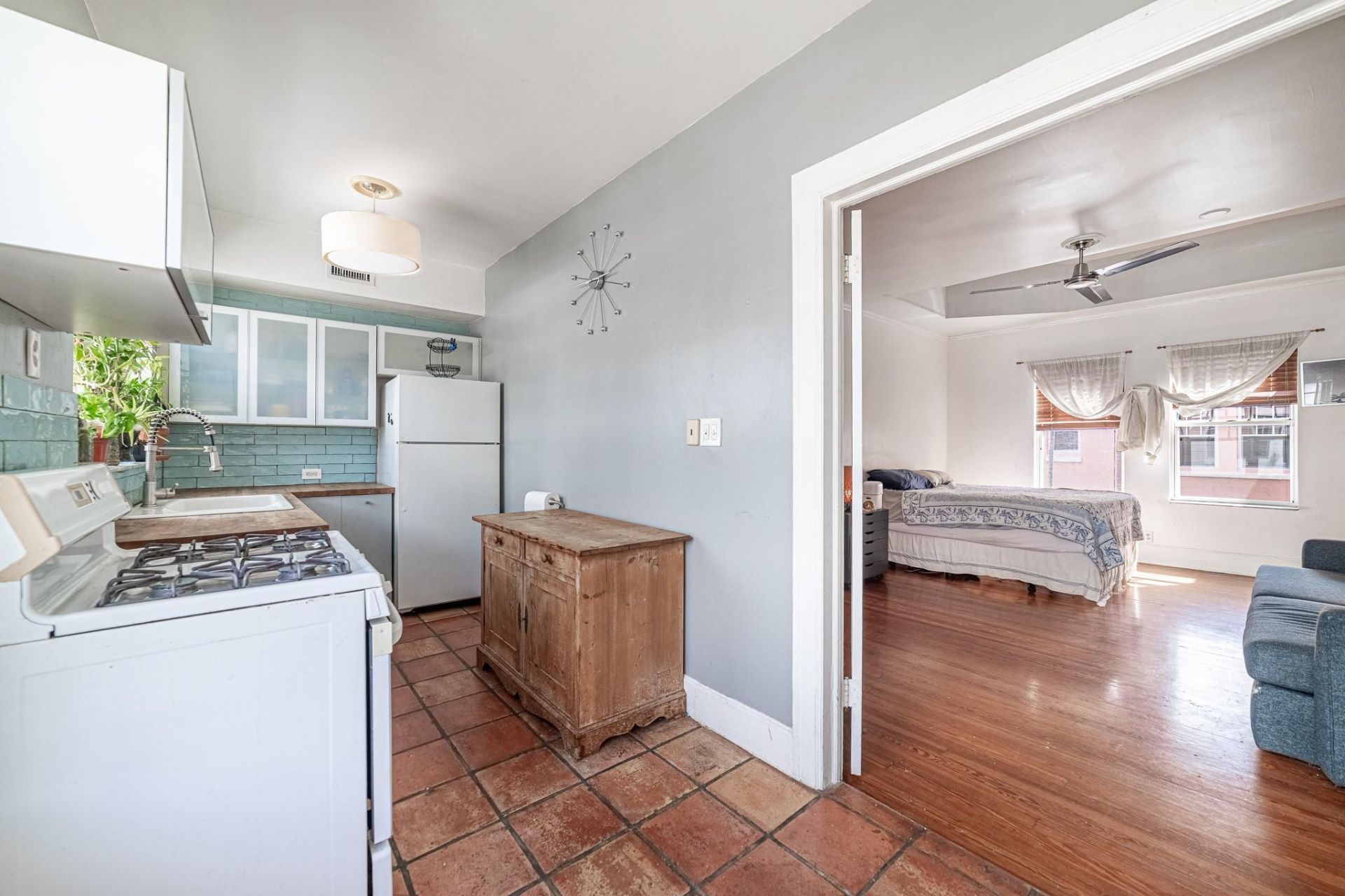 758 Meridian Avenue, Unit 8, Miami Beach, FL 33139 Photo