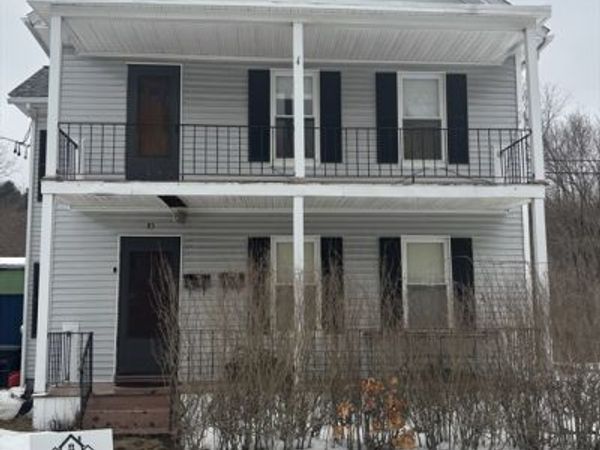 83 Plimpton St, Southbridge, MA 01550