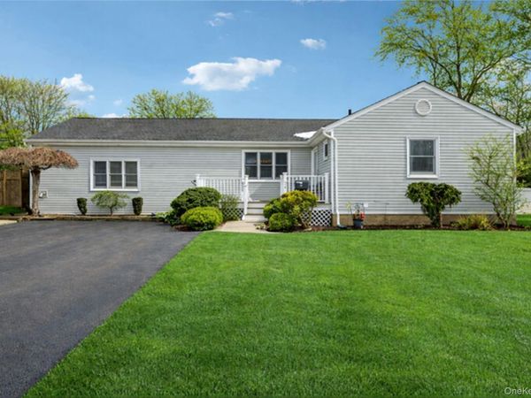 24 Rocco Drive , East Northport, NY 11731