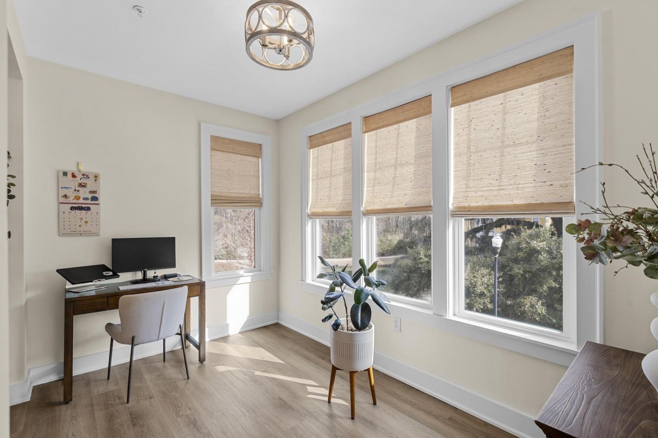 2228 Chatelain Way Photo 11