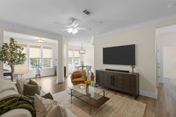 2228 Chatelain Way photo 4