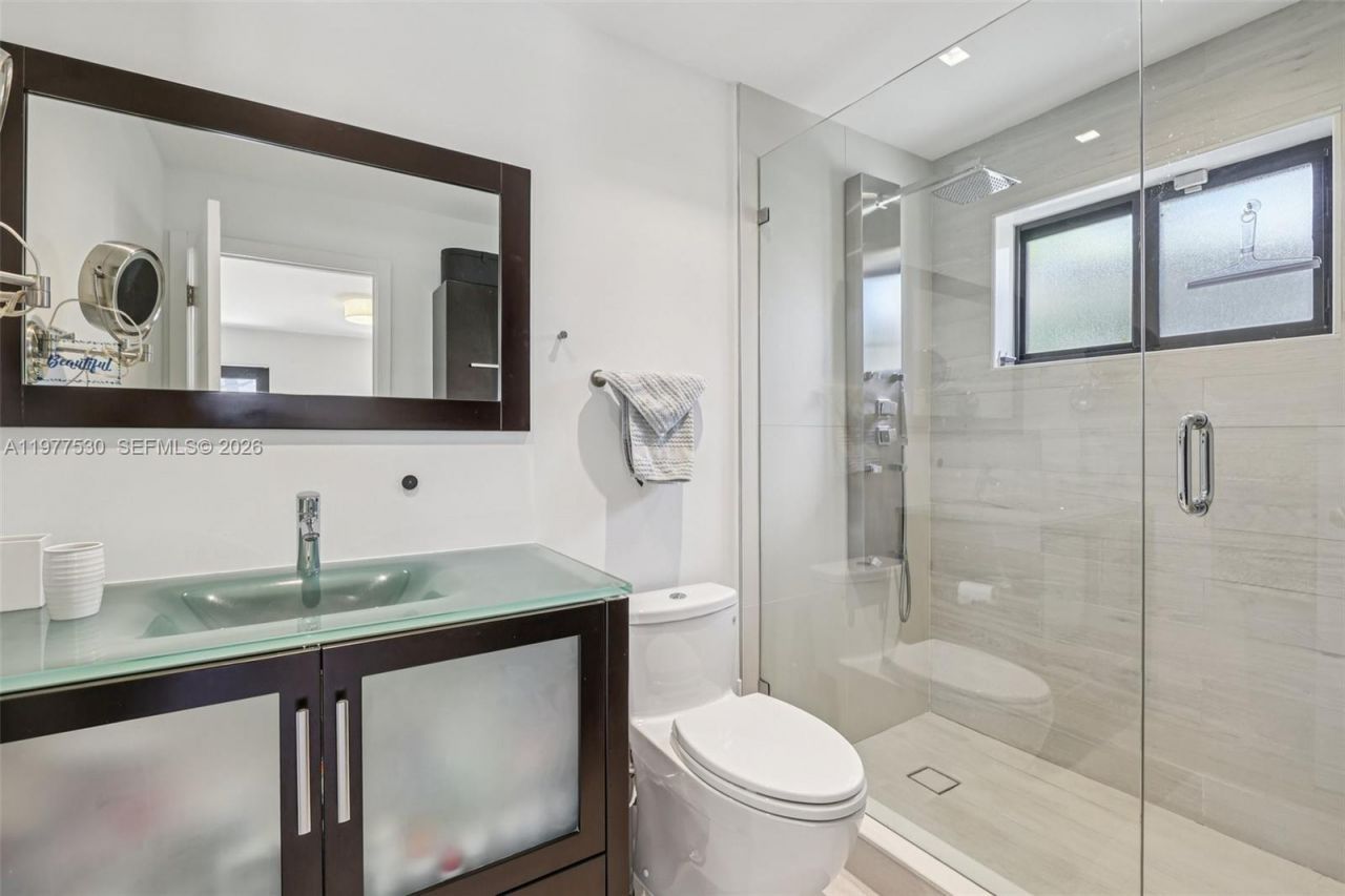 441 SW 27th Rd , Miami, FL 33129 Photo