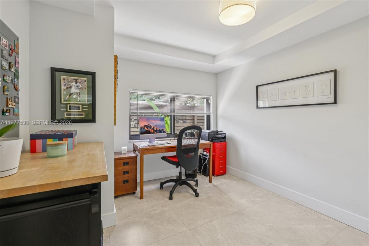 441 SW 27th Rd , Miami, FL 33129 Photo