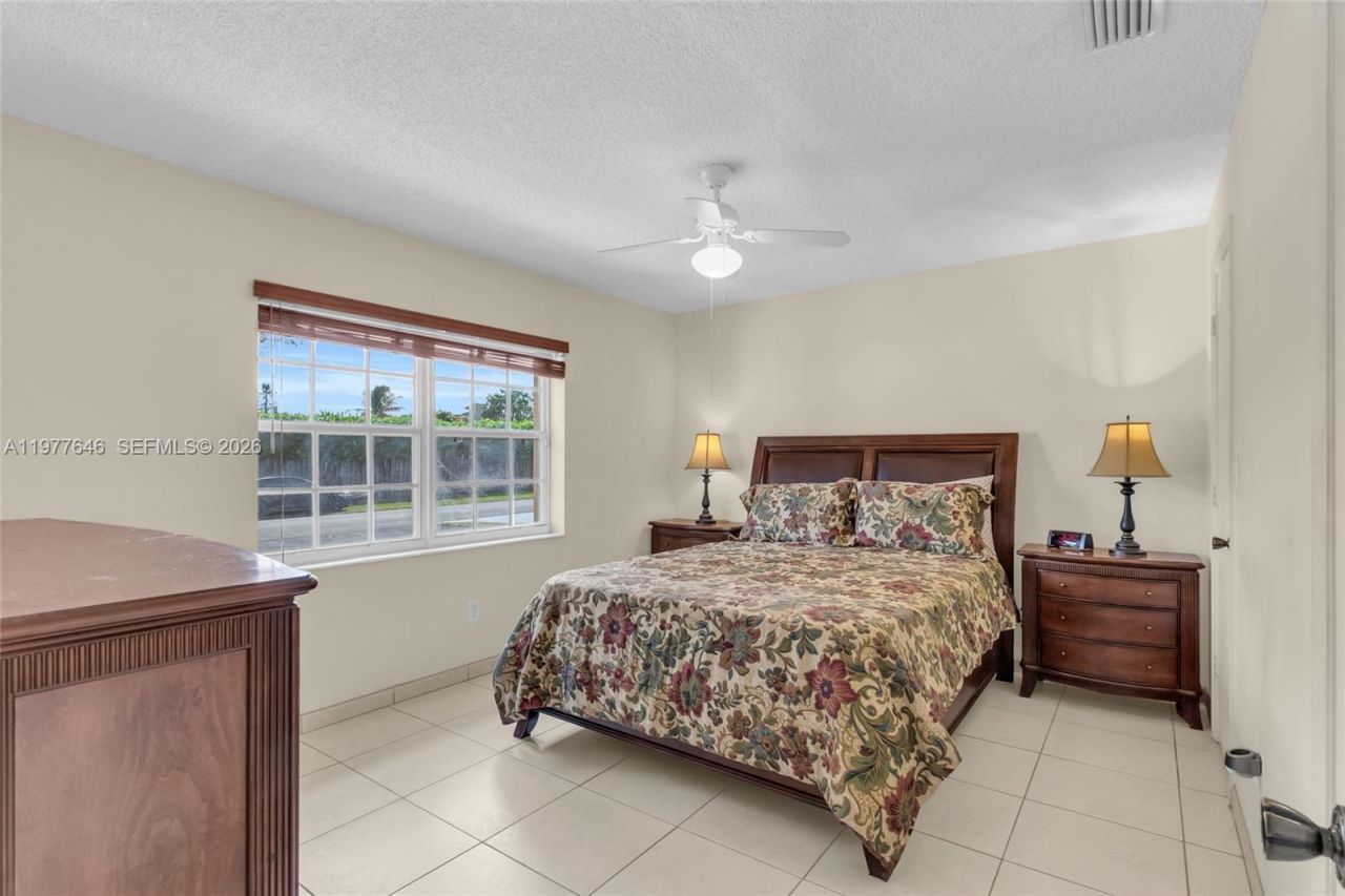 13331 SW 51st St , Miami, FL 33175 Photo