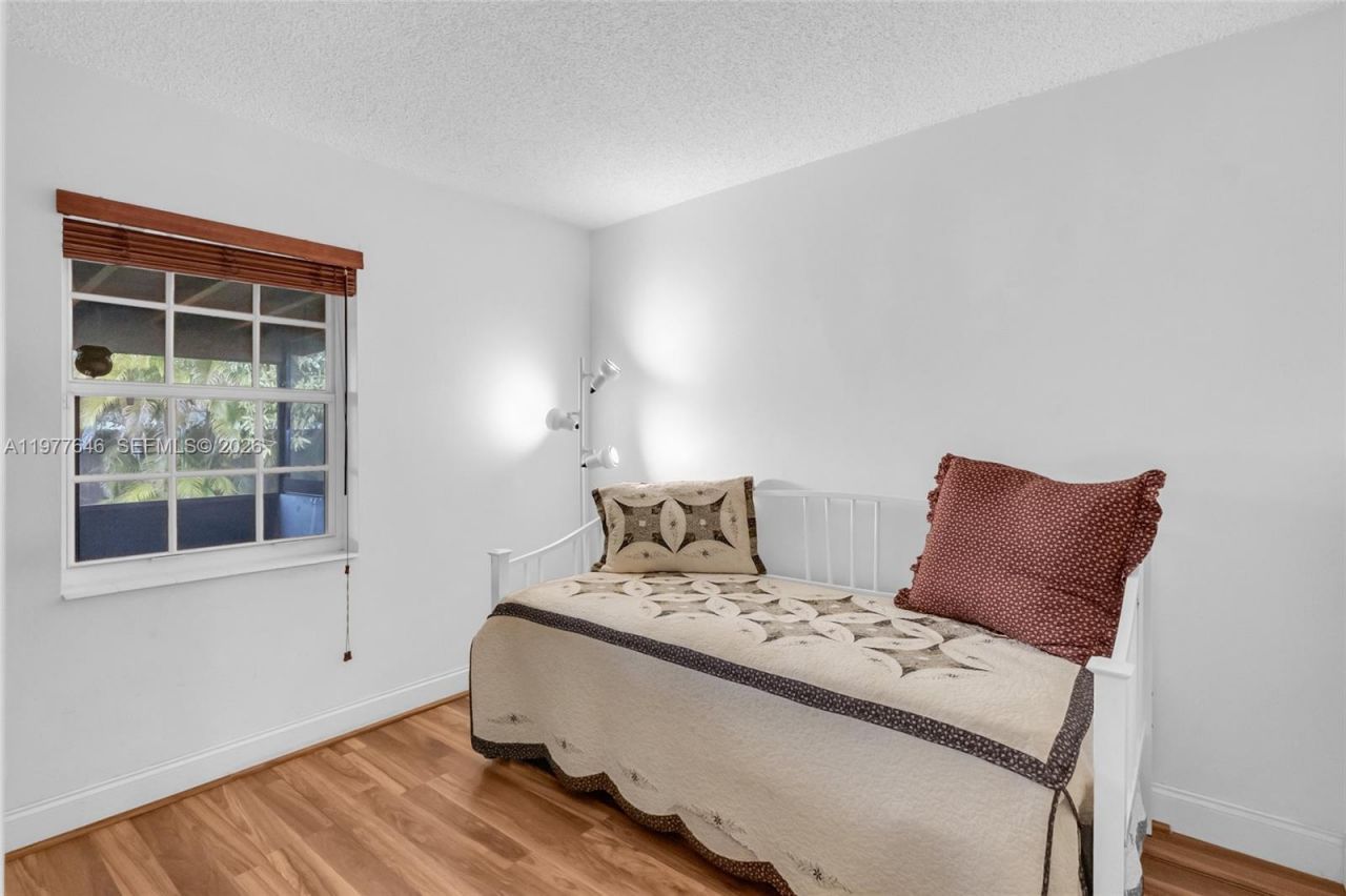 13331 SW 51st St , Miami, FL 33175 Photo