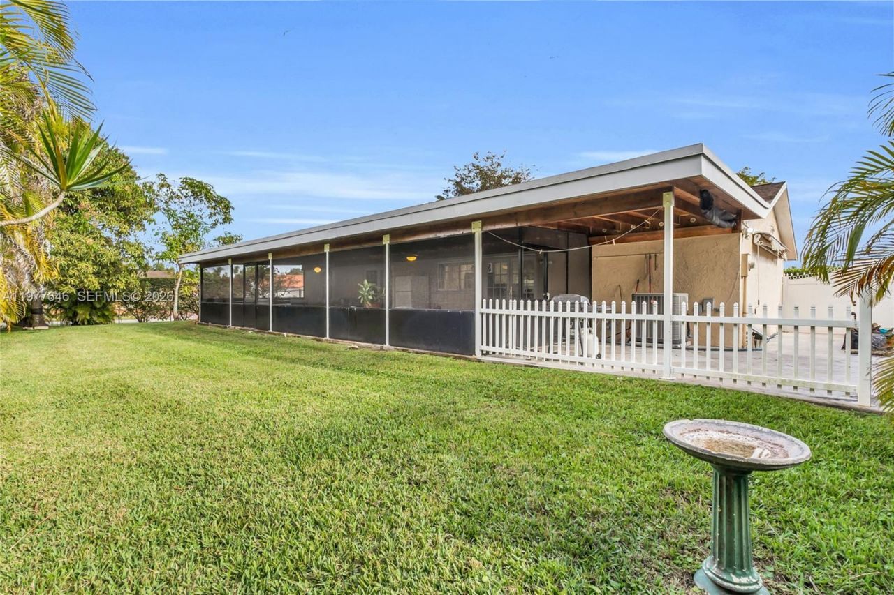 13331 SW 51st St , Miami, FL 33175 Photo