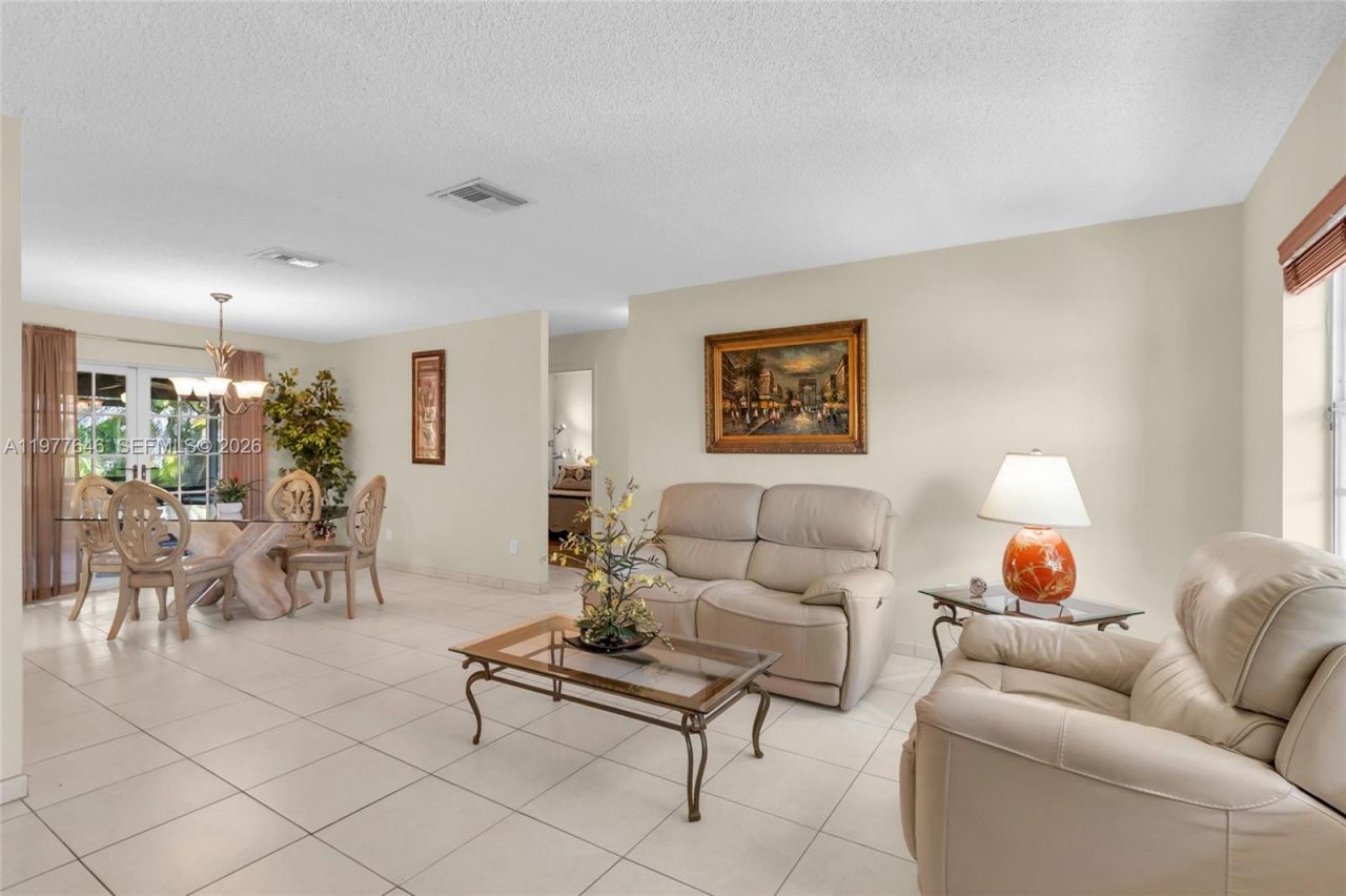 13331 SW 51st St , Miami, FL 33175 Photo