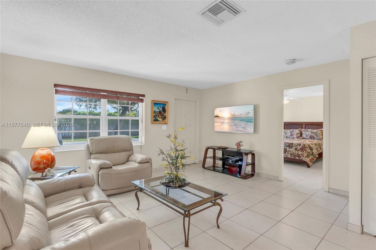 13331 SW 51st St , Miami, FL 33175 Photo