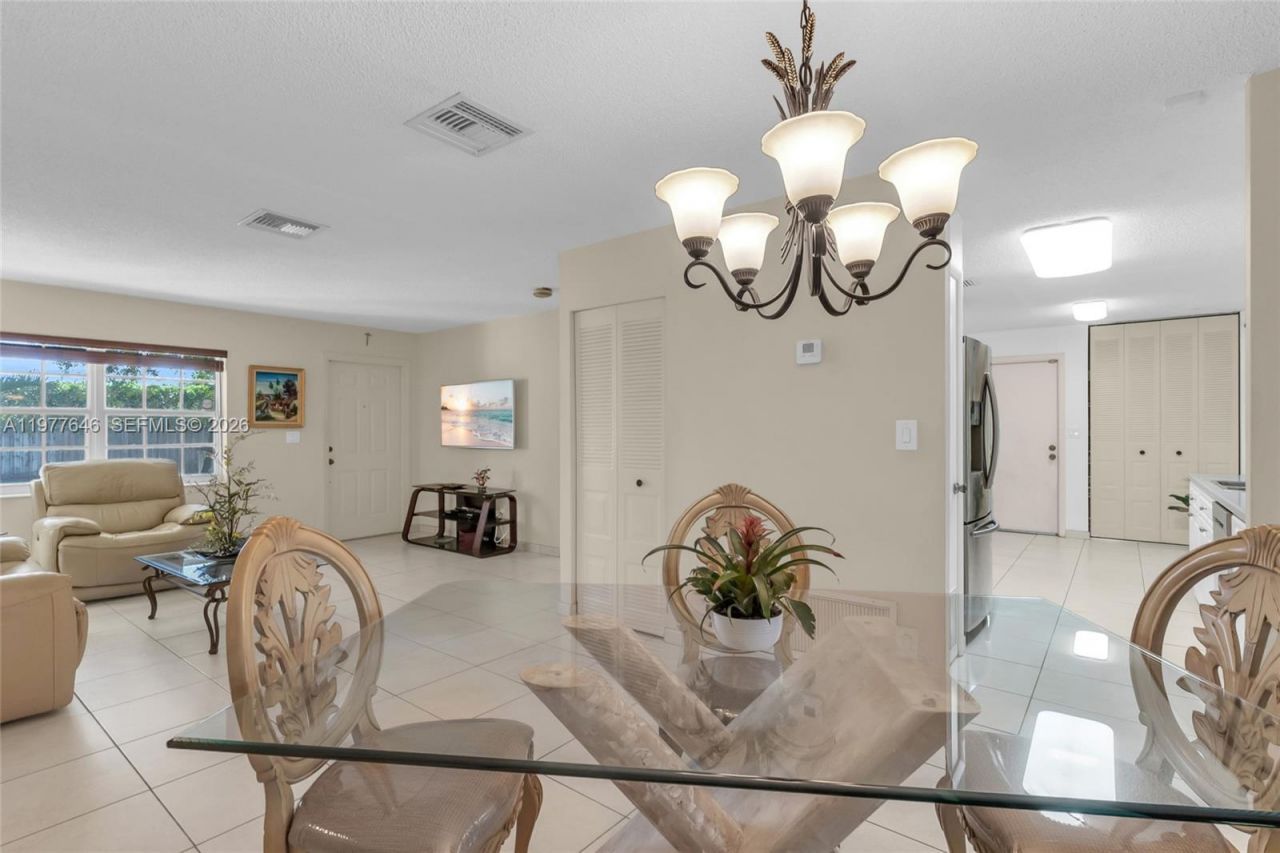 13331 SW 51st St , Miami, FL 33175 Photo