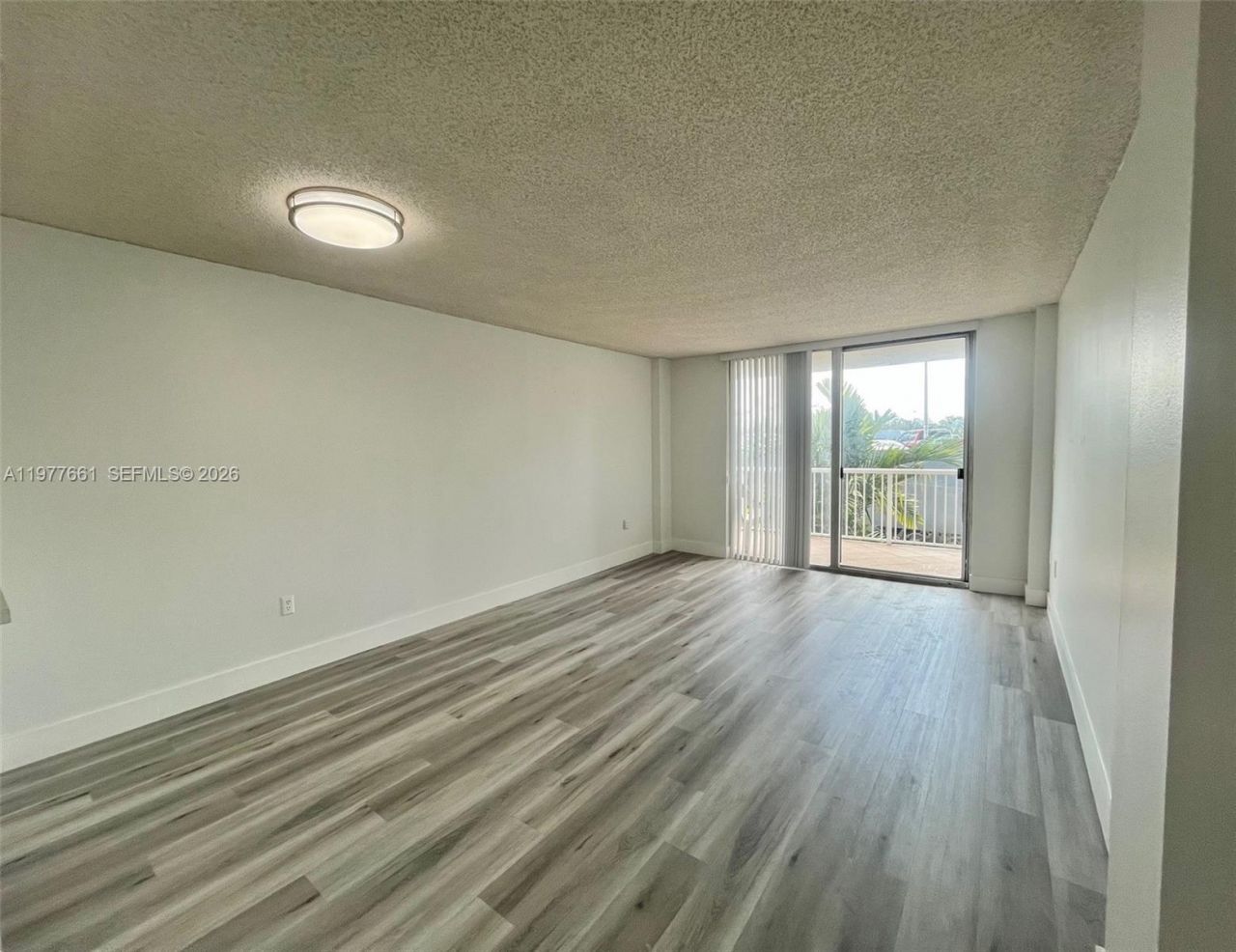 1800 NW 24th Ave, Unit 219, Miami, FL 33125 Photo