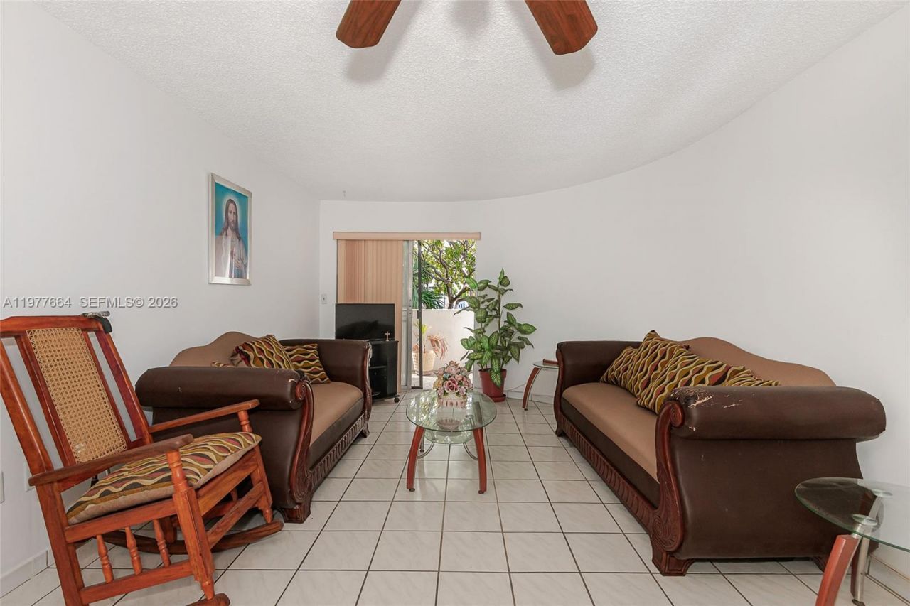 2000 Biarritz Dr , Unit 201, Miami Beach, FL 33141 Photo