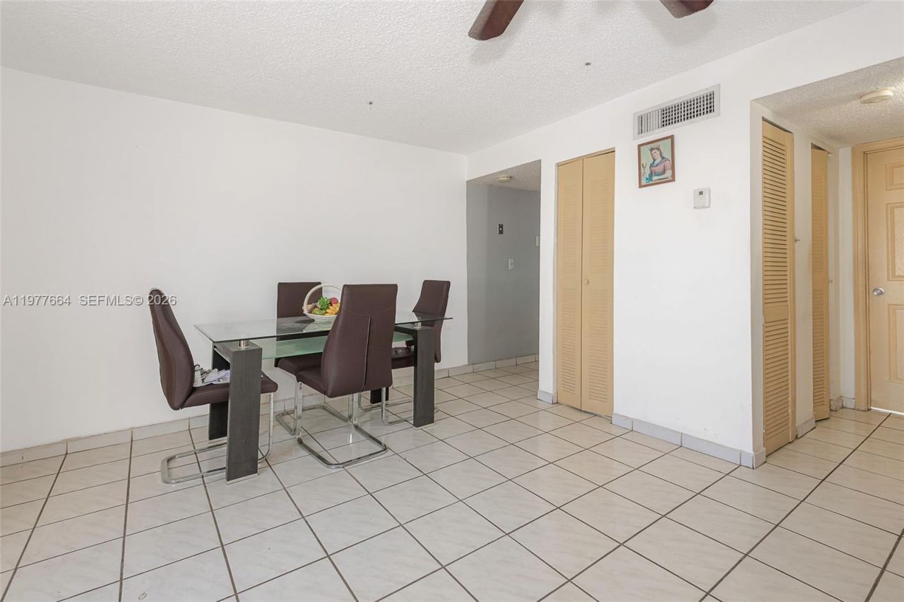 2000 Biarritz Dr , Unit 201, Miami Beach, FL 33141 Photo