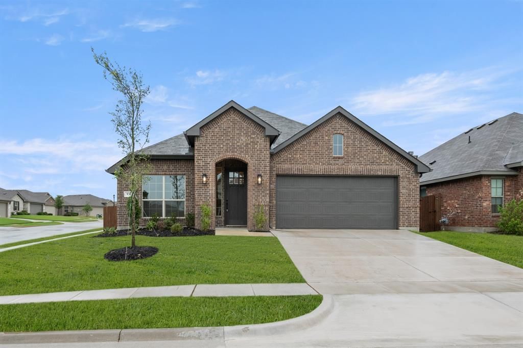 930 Madeline Lane, Cleburne, TX 76033 Main Photo