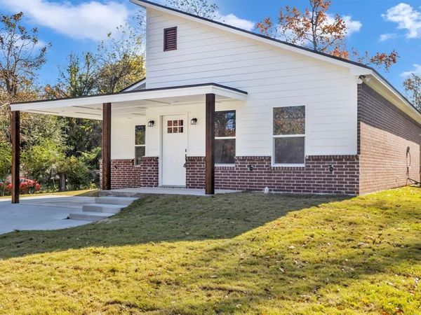 1410 W W Connally S W, Tyler, TX 75701