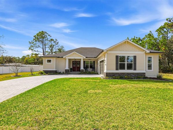 8001 WOODLEAF BOULEVARD, WESLEY CHAPEL, FL 33544