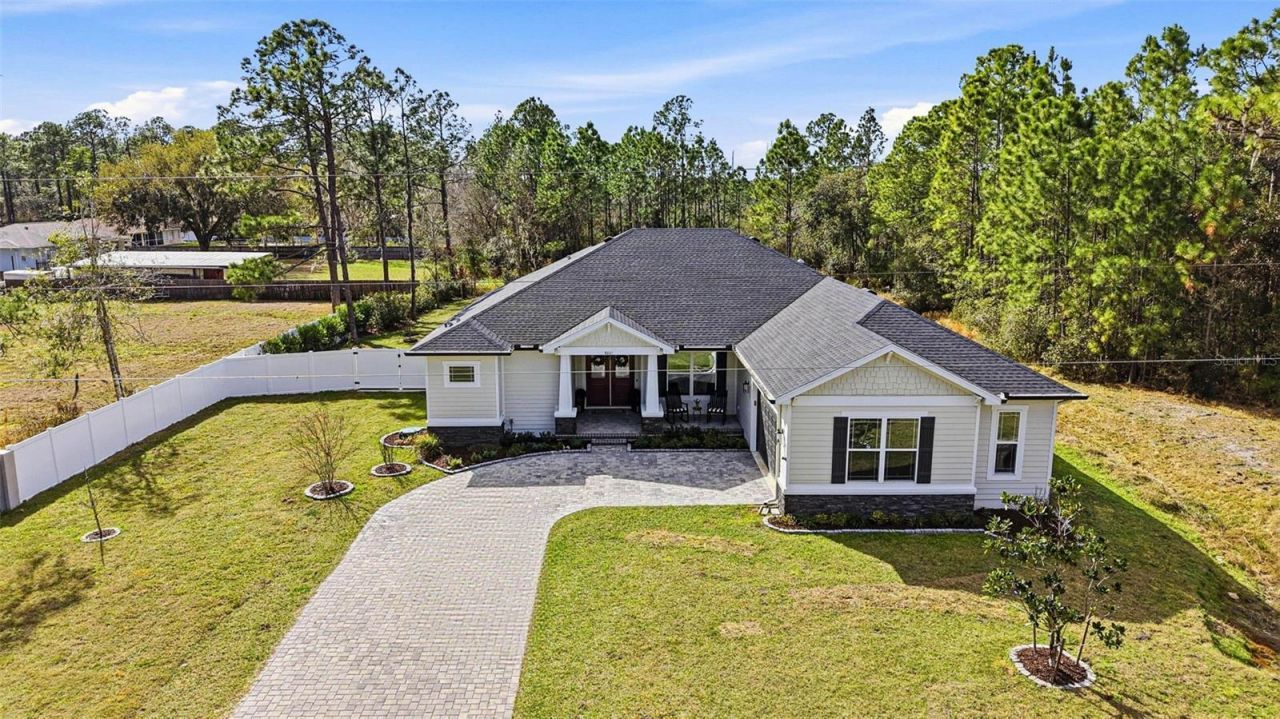 8001 Woodleaf Boulevard, Wesley Chapel, FL 33544 Main Photo