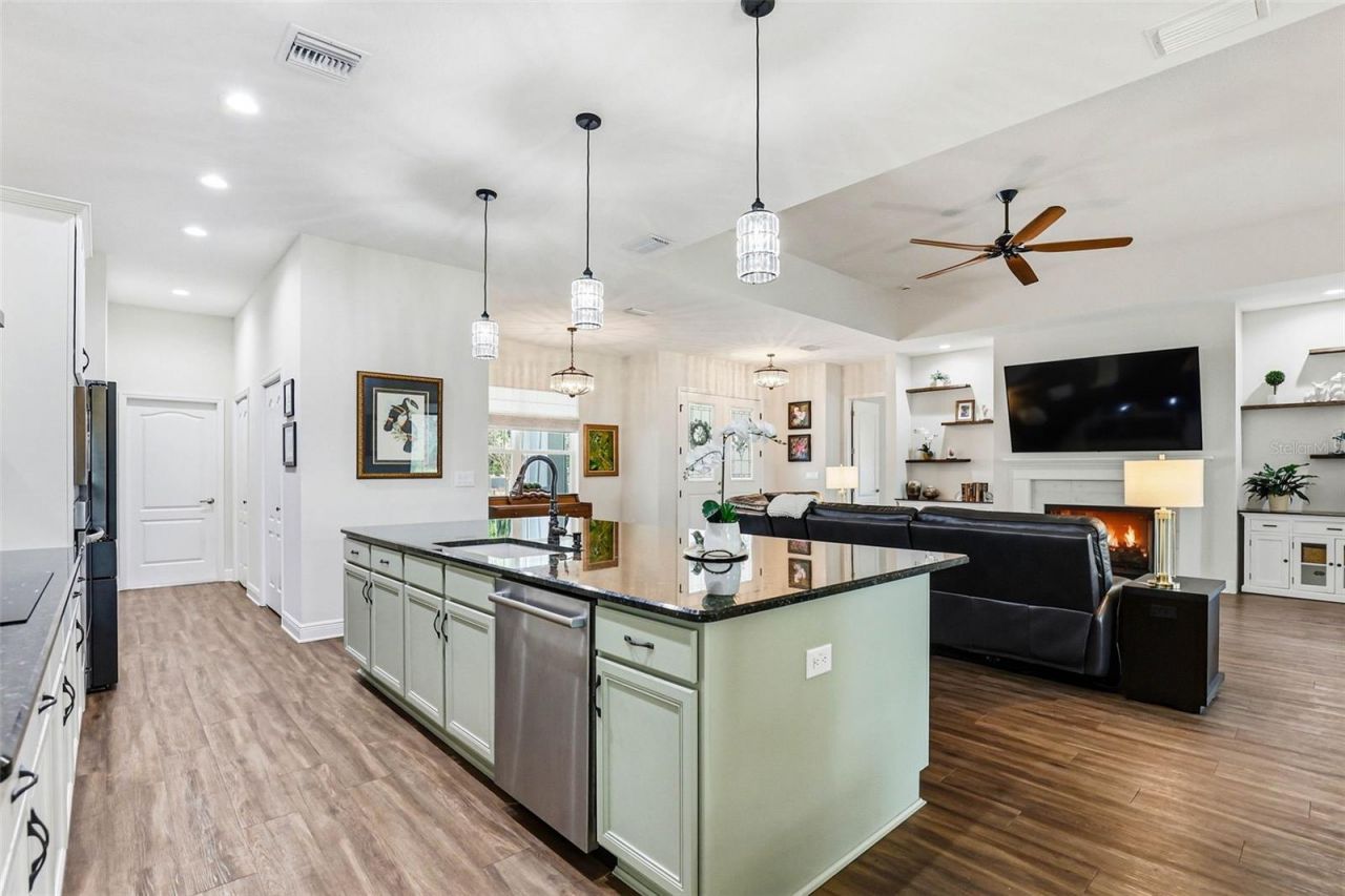 8001 Woodleaf Boulevard, Wesley Chapel, FL 33544 Photo