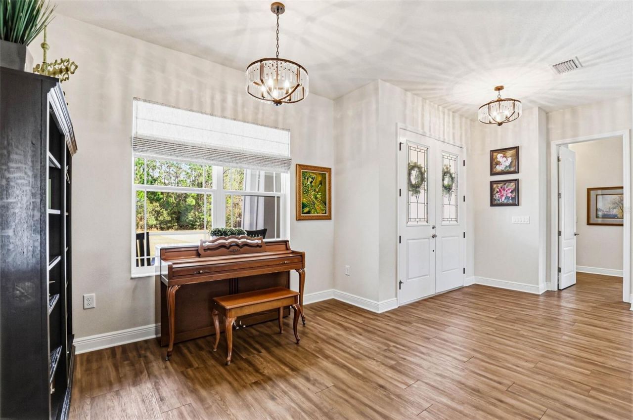 8001 Woodleaf Boulevard, Wesley Chapel, FL 33544 Photo