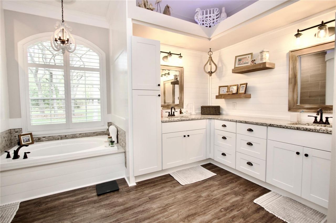 2920 Meadowood Drive, New Port Richey, FL 34655 Photo