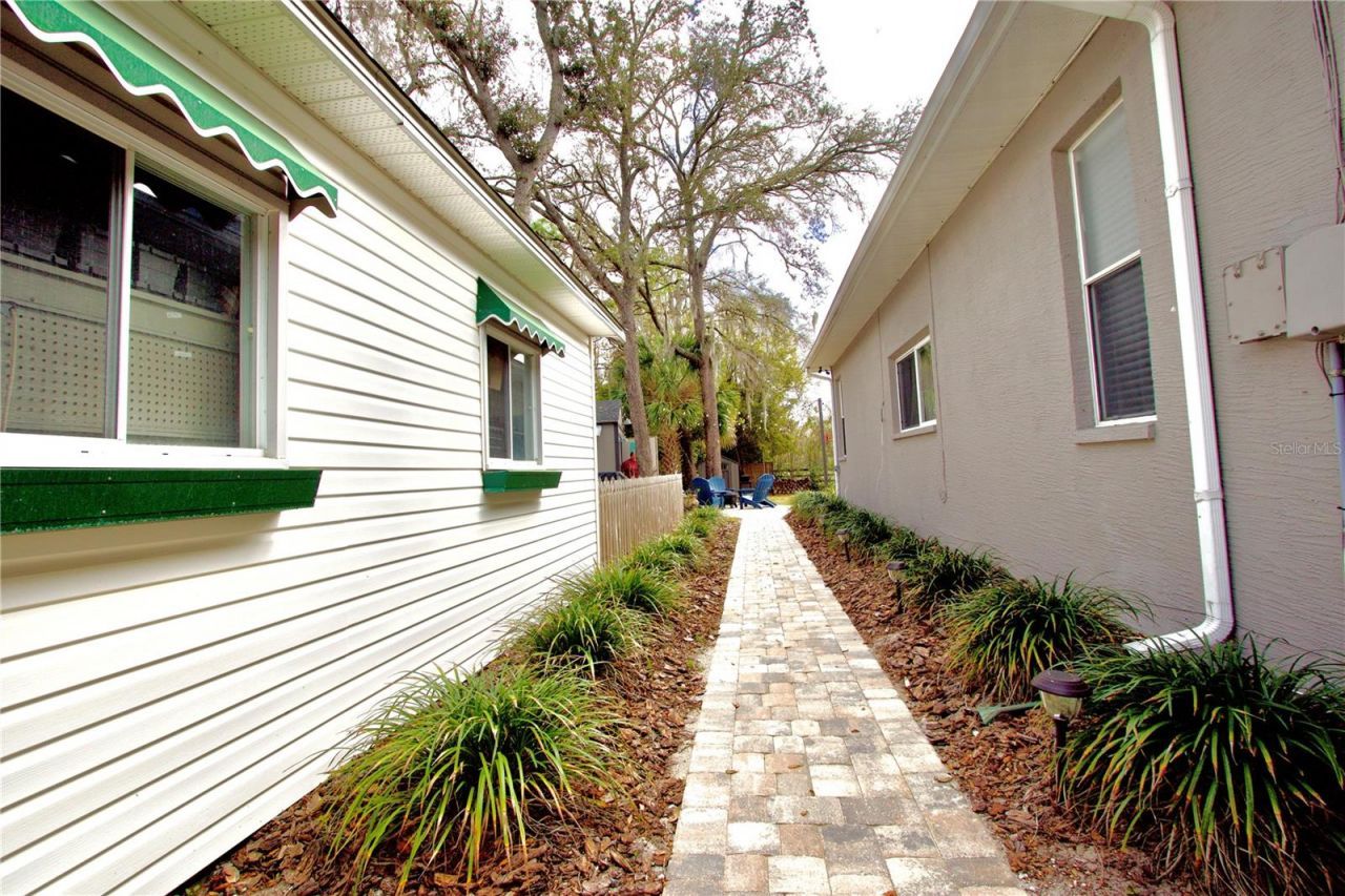 2920 Meadowood Drive, New Port Richey, FL 34655 Photo