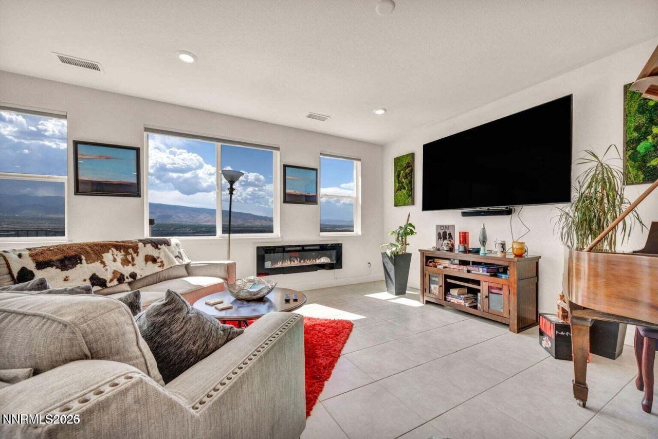 10591 Claim Jumper Way, Reno, NV 89521 Photo