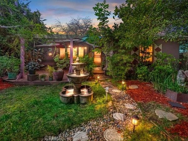 2310 Poinsettia, Santa Ana, CA 92706