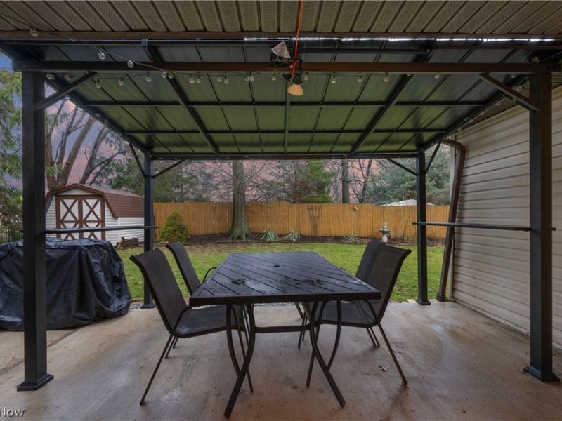 800 Emerson Avenue NW, North Canton, OH 44720 Photo 8