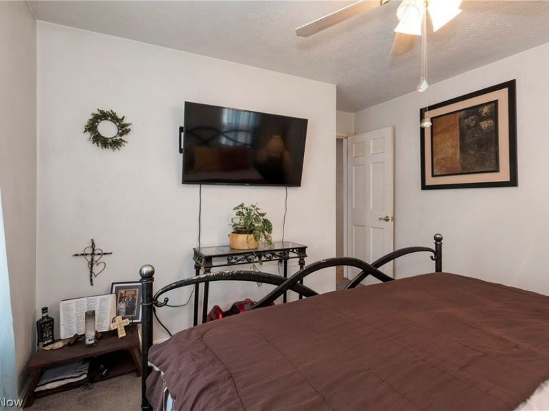 13505 Tyler Avenue, Cleveland, OH 44111 Photo 24