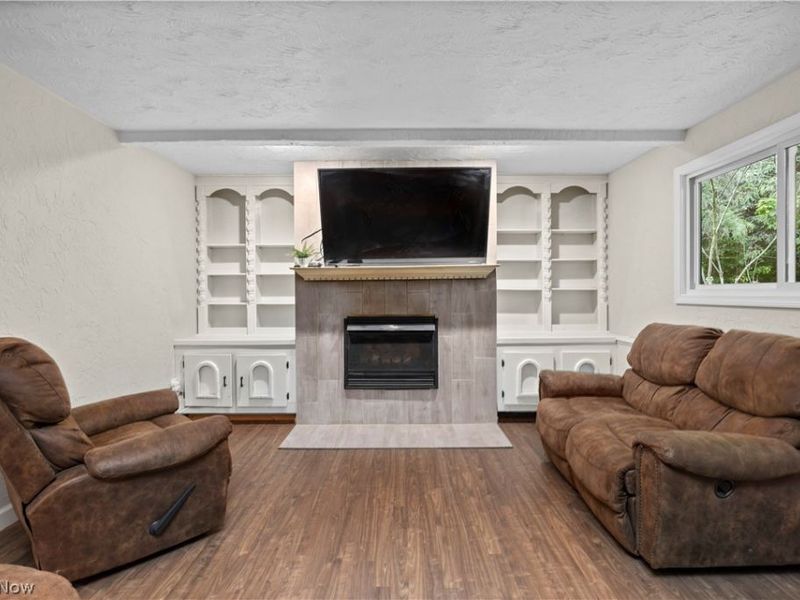 621 Van Oaks Drive, Amherst, OH 44001 Photo 10