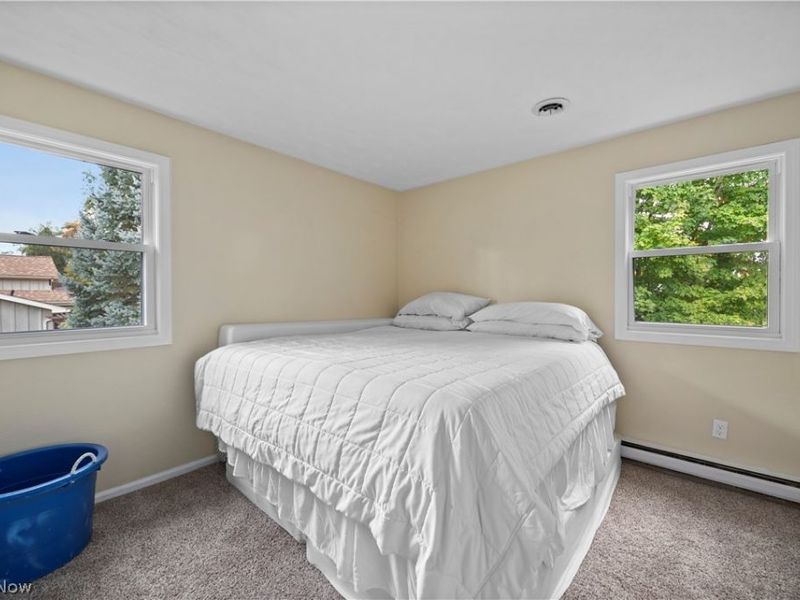 621 Van Oaks Drive, Amherst, OH 44001 Photo 21