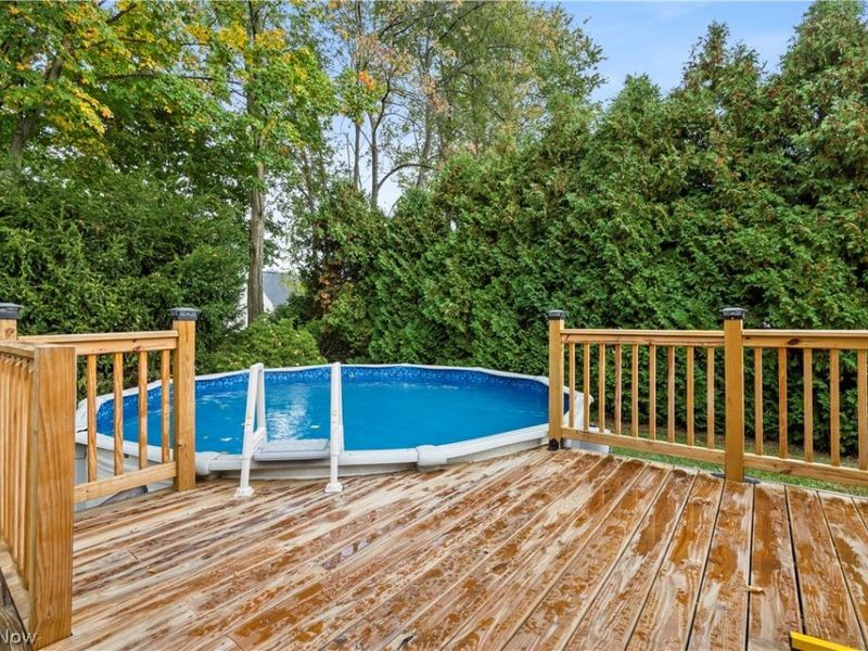 621 Van Oaks Drive, Amherst, OH 44001 Photo 30