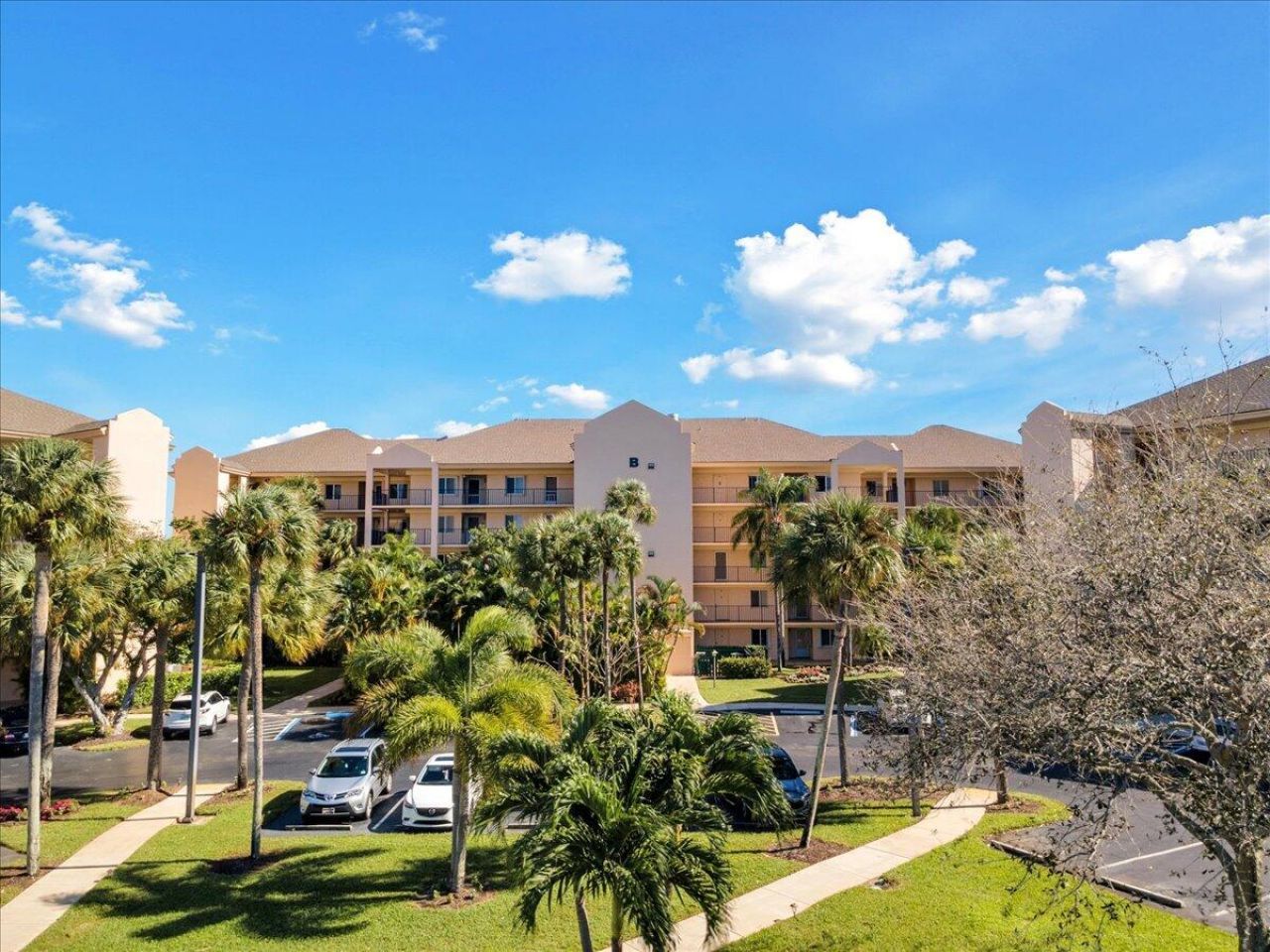 275 Palm Avenue, Unit B304, Jupiter, FL 33477 Photo