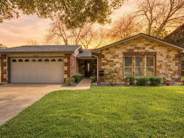 8303 Loralinda DR, Austin, TX 78753