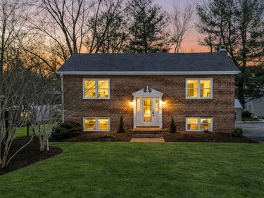 110 ELAINE DRIVE, WINCHESTER, VA 22602