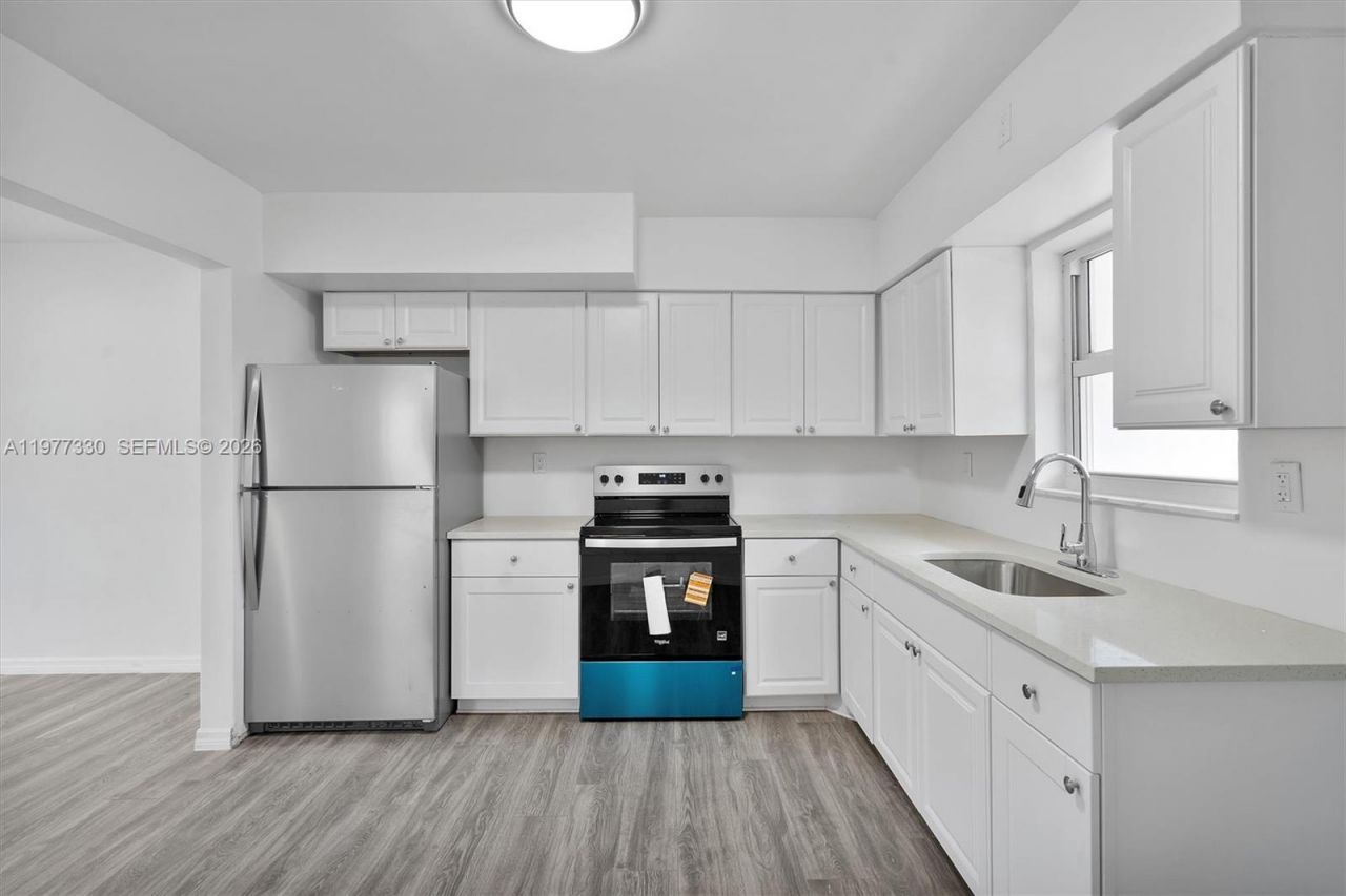 1061 NW 108 Ter , Miami, FL 33168 Photo