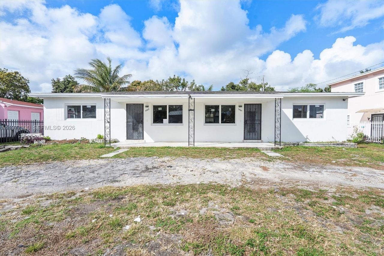 1061 NW 108 Ter , Miami, FL 33168 Photo