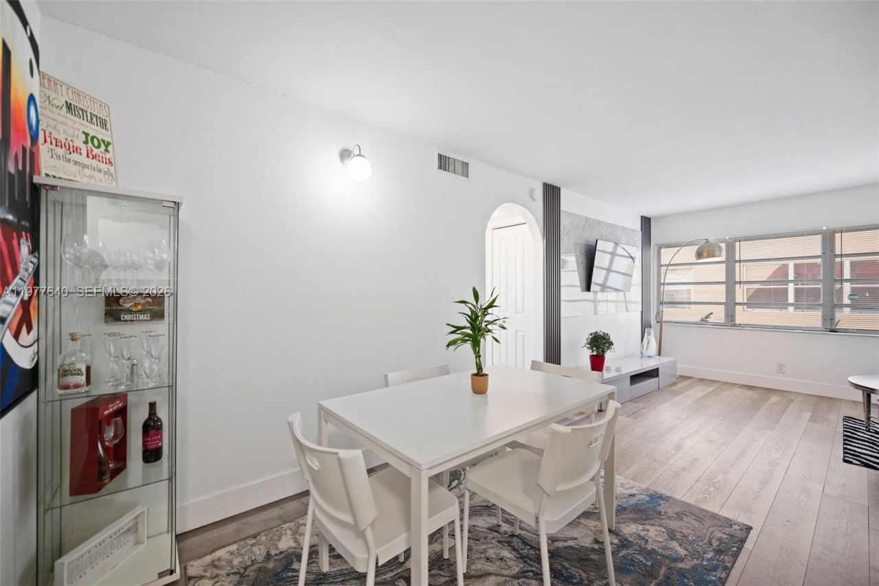 835 Twin Lakes Dr , Unit 30-C, Coral Springs, FL 33071 Photo