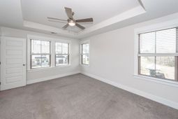 7774 Park Gate Drive photo 4