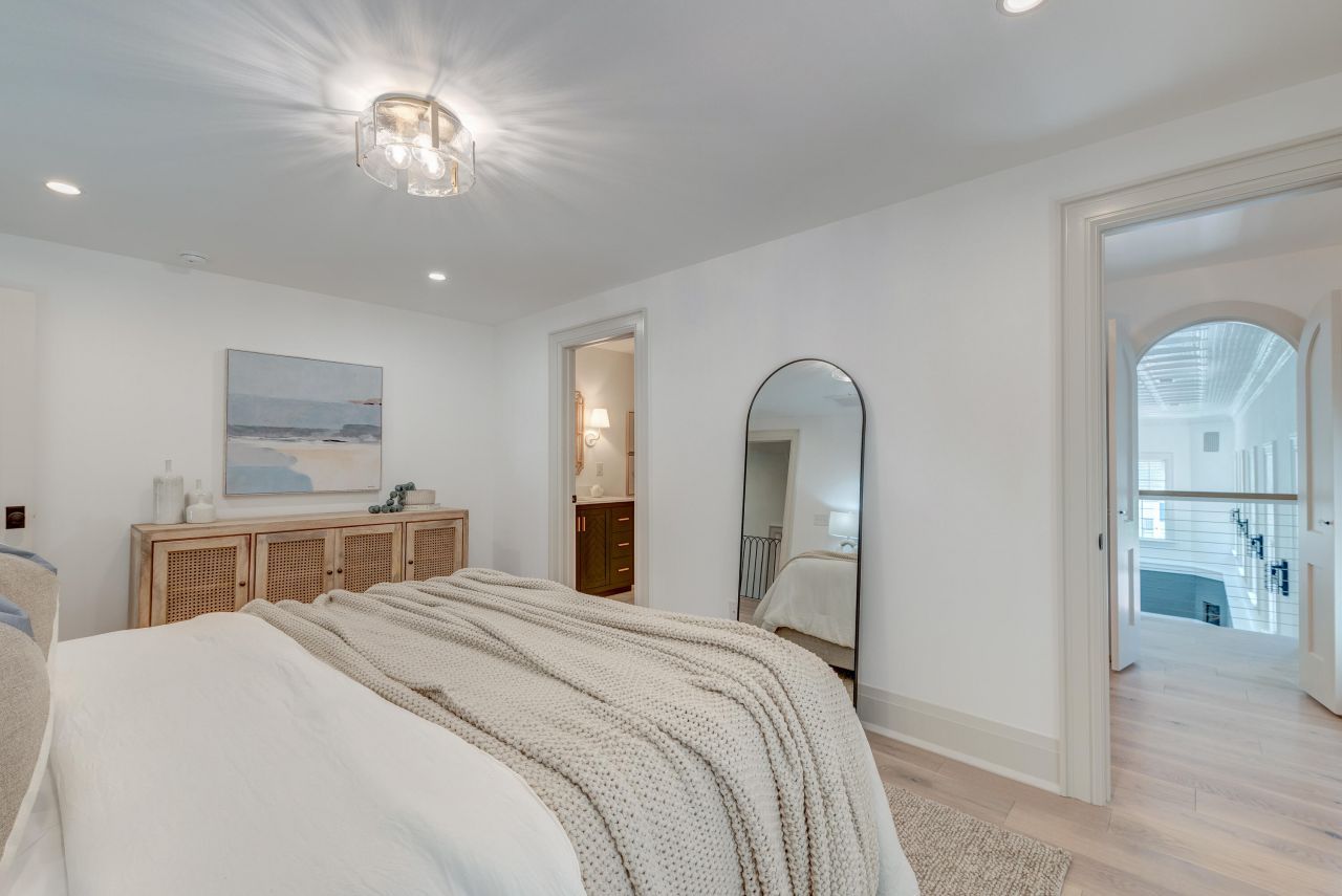 1714 Middle Street Photo 84