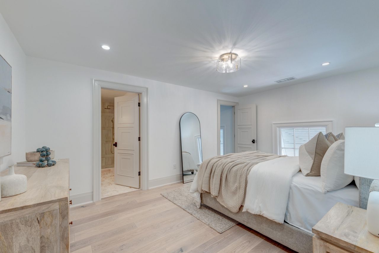 1714 Middle Street Photo 85