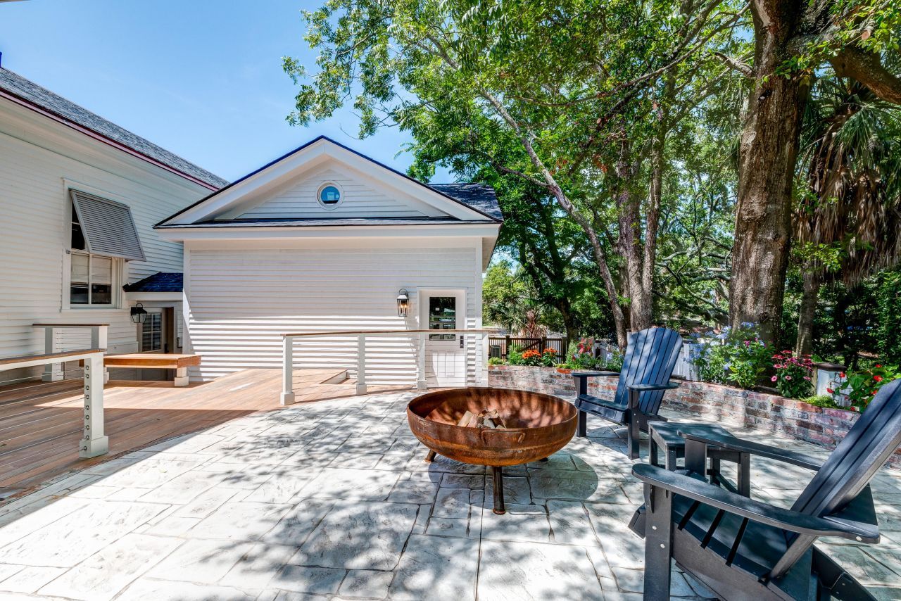 1714 Middle Street Photo 94