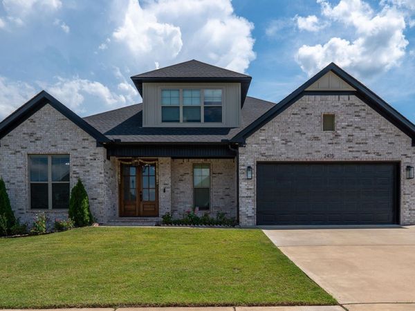 2475 Lilac Drive, Conway, AR 72034