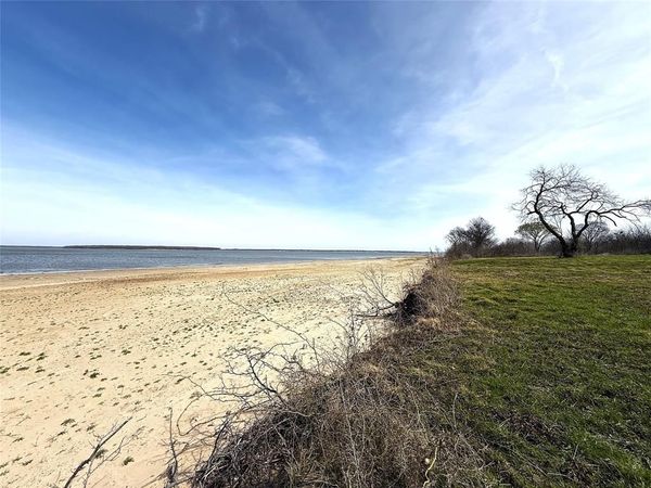 8437 Edgewater Drive , Kemp, TX 75143