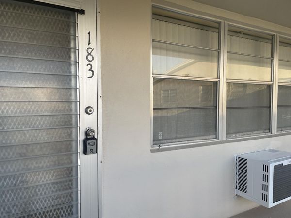 183 Dorchester, Unit H, West Palm Beach, FL 33417