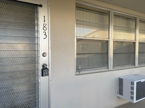 183 Dorchester, Unit H, West Palm Beach, FL 33417