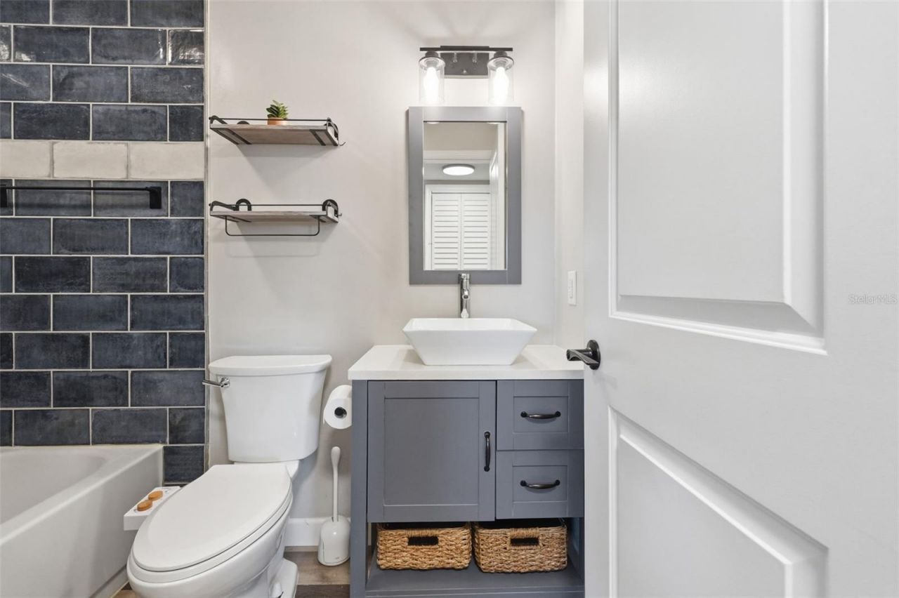 3951 Porpoise Drive Se, Saint Petersburg, FL 33705 Photo