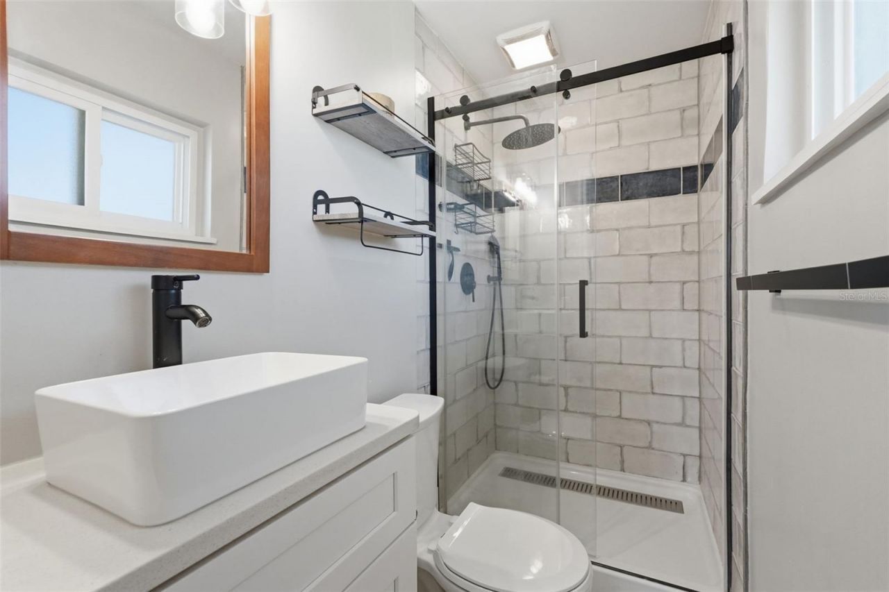 3951 Porpoise Drive Se, Saint Petersburg, FL 33705 Photo