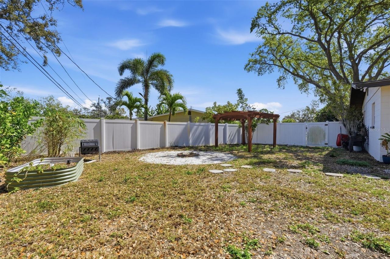 3951 Porpoise Drive Se, Saint Petersburg, FL 33705 Photo